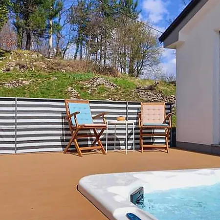 Casa vacanze 2 Bedroom Nice Home In Veprinac *