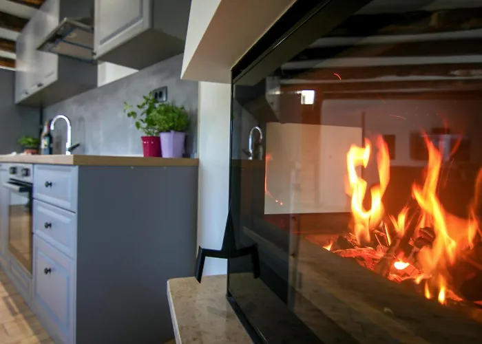2 Bedroom Nice Home In Veprinac
