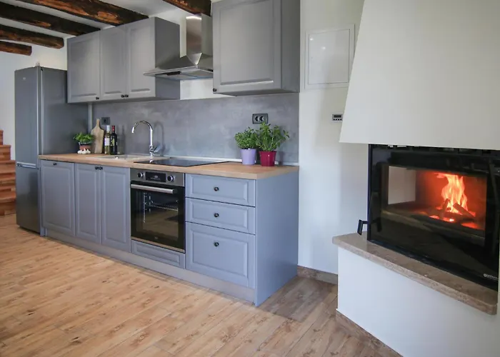 2 Bedroom Nice Home In Veprinac Σπίτι διακοπών